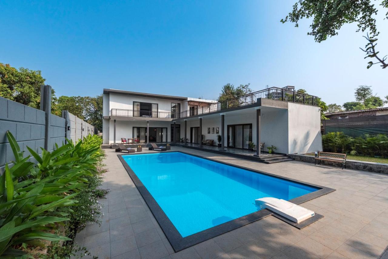 Saffronstays Mayfair Gardens 4 Bedroom Petfriendly Pool Villa آليباغ المظهر الخارجي الصورة
