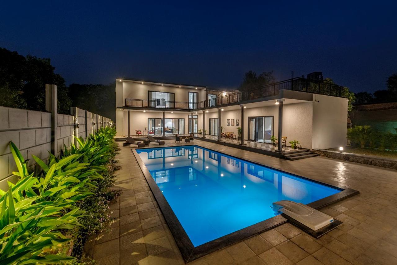 Saffronstays Mayfair Gardens 4 Bedroom Petfriendly Pool Villa آليباغ المظهر الخارجي الصورة