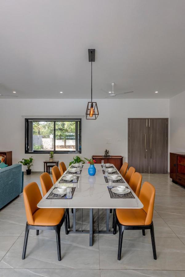 Saffronstays Mayfair Gardens 4 Bedroom Petfriendly Pool Villa آليباغ المظهر الخارجي الصورة